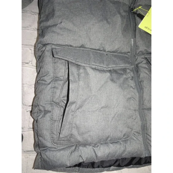 All In Motion Boys Girls Short Puffer Jacket Large 12/14 Gray Extendable… - Picture 8 of 12